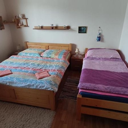 Appartement Privat Bea à Podturen Extérieur photo